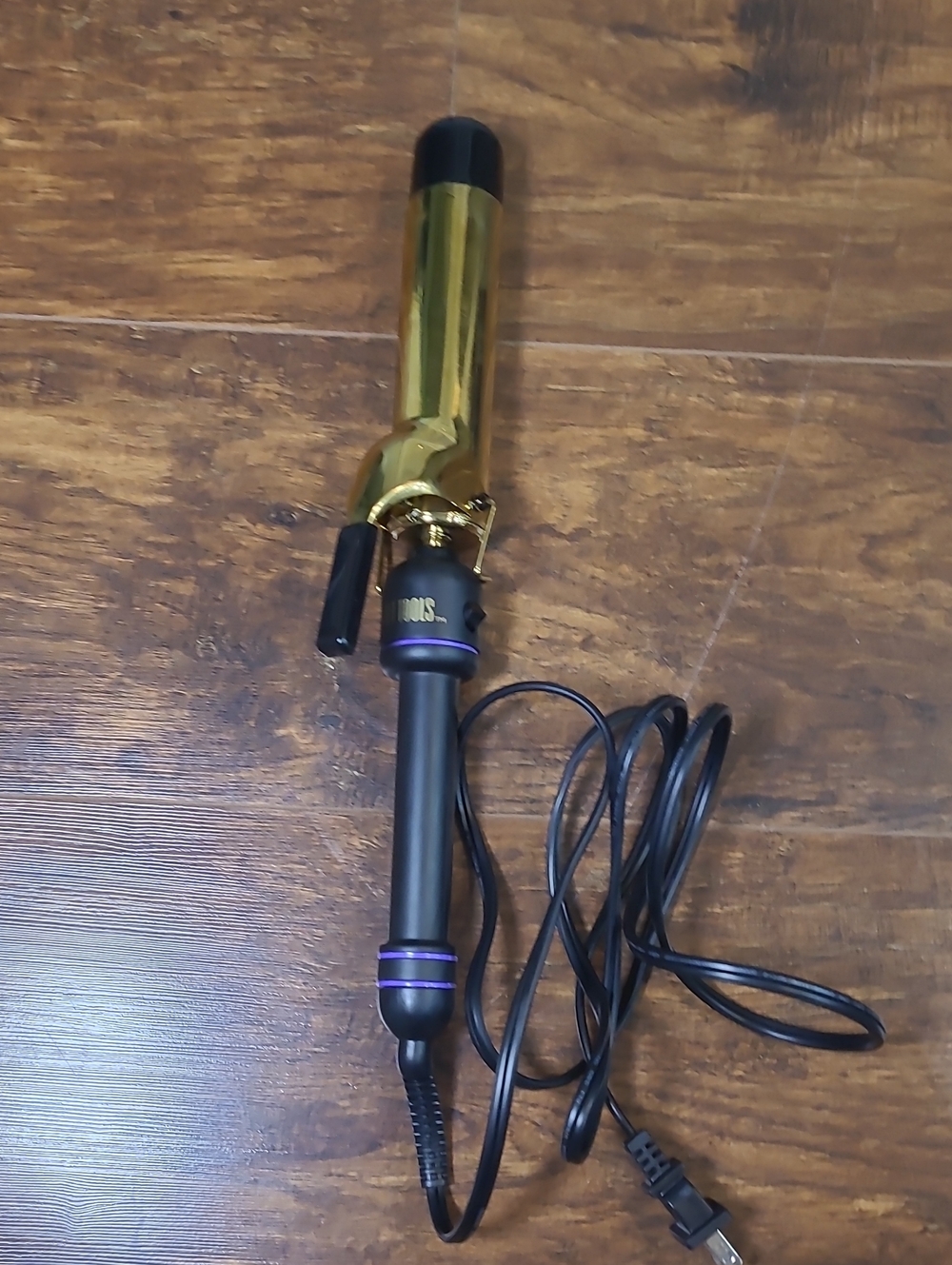 Hot Tools Gold and Black Curling Iron Hair Styling Wand